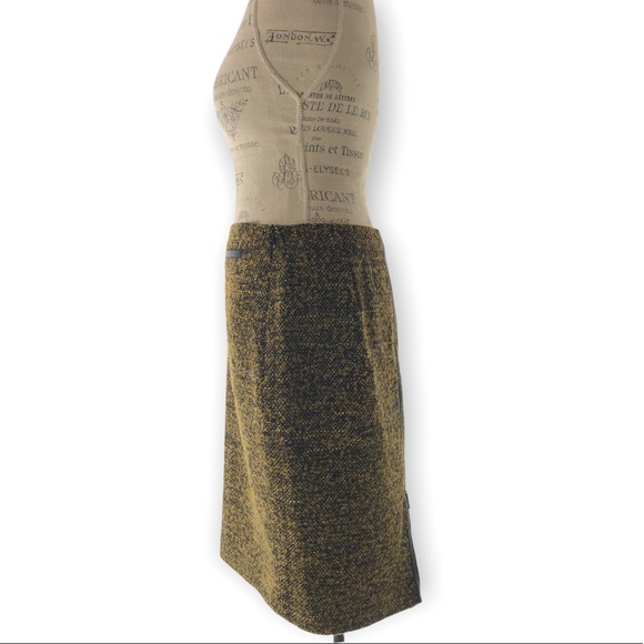 Classiques Entier Back Zipper Knitted Skirt - Picture 2 of 13